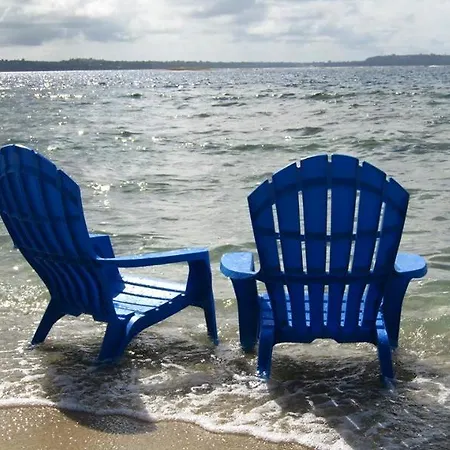 Blue Bay Resort & Restaurant